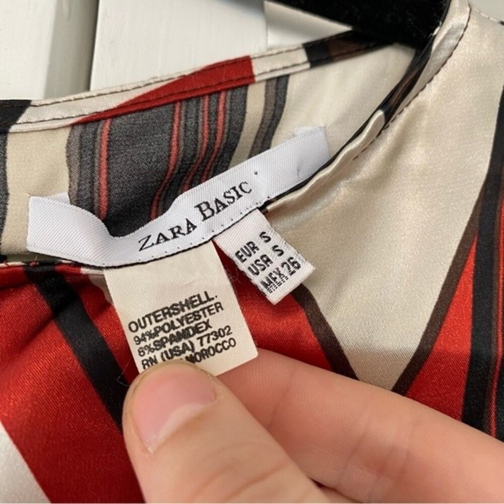 Zara Basic Size Small Red Abstract Print Mini Tie… - image 4